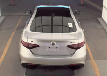 Alfa Romeo Giulia II Sedan Facelifting 2.0 Turbo 280KM 2021 Alfa Romeo Giulia Alfa Romeo Giulia Veloce TI Q4 2.0 Benzyna 280KM, zdjęcie 5