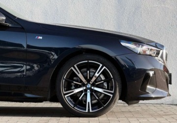 BMW Seria 5 G90-91 2025 BMW Seria 5 I wlasciciel Hak M Sport Gwarancja Bezwypadkowy FVAT23, zdjęcie 10