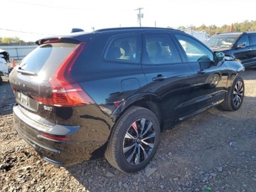 Volvo XC60 II 2024 Volvo XC 60 Plus 2024 2.0l 2.0 Benzyna 247KM, zdjęcie 3