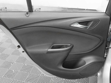 Opel Astra K Sportstourer Facelifting 1.2 Turbo 130KM 2021 Opel Astra GD061YS#1.2 T Edition 2 stref klima, zdjęcie 19