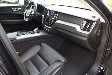 Volvo XC60 II 2022 Volvo XC 60 pakiet Climate, kamera, tempomat, klima 2strefowa, CarPlayAA,, zdjęcie 10