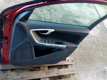 VOLVO V60 S60 II ДВЕРЬ ПЕРЕДНЯЯ ПРАВАЯ 2010-