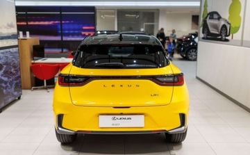 Lexus LBX 1.5 Hybrid 136KM 2024 Lexus LBX LBX 1.5 Hybrid Cool 1.5 Hybryda 136KM, zdjęcie 4