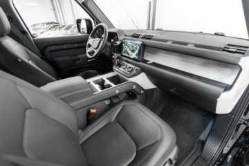 Land Rover Defender IV (L663) Hard Top 90 3.0D R6 250KM 2024 Land Rover Defender 3.0D 250KM. Gwarancja 07.2030., zdjęcie 16
