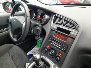 Peugeot 5008 I Minivan 1.6 HDi FAP 115KM 2013 Peugeot 5008, 1,6 eHDi, BEZKOLIZYJNY!!, serwisowany corocznie, zdjęcie 15