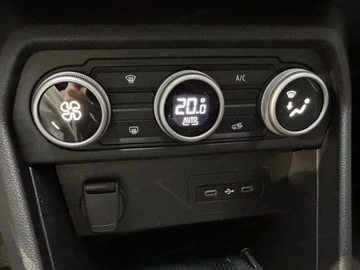 Dacia Jogger 1.0 TCe 110KM 2025 Od ręki - Journey 7-miejsc 1.0 TCe 110KM, zdjęcie 9