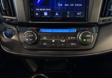 Toyota RAV4 IV MPV Facelifting 2.5 Hybrid 197KM 2017 Toyota RAV4 2.5 hybrid 197KM e-CVT 4x4 201718 r., salon PL, serwisowana, zdjęcie 25