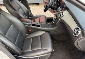 Mercedes CLA C117 Coupe 2.0 250 211KM 2014 Mercedes-Benz CLA 4x4 CLA 250 211 KM Automat Warszawa 2.0 Benzyna 211KM, zdjęcie 6