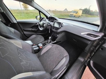 Peugeot 2008 I SUV Facelifting 1.5 BlueHDI 102KM 2019 Peugeot 2008 1.5 HDI 2019 1.5 Diesel 102KM, zdjęcie 10