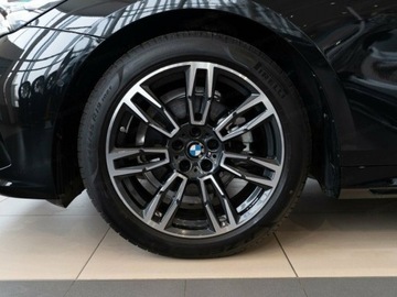 BMW Seria 5 G90-91 Touring 2.0 520d 197KM 2025 BMW Seria 5 520d xDrive Sport Sedan 2.0 (197KM) 2025, zdjęcie 17