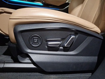 Audi Q8 SUV 3.0 55 TFSI 340KM 2019 Audi Q8 HAK Matrix LED BANG Head-Up Dociagi 3.0 Benzyna 340KM, zdjęcie 14