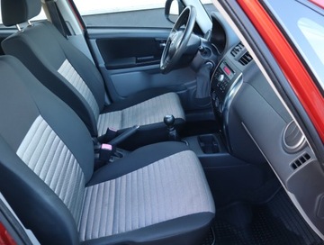 Suzuki SX4 I Hatchback Facelifting 1.6 VVT 120KM 2011 Suzuki SX4 1.6 VVT, Salon Polska, Serwis ASO, zdjęcie 8