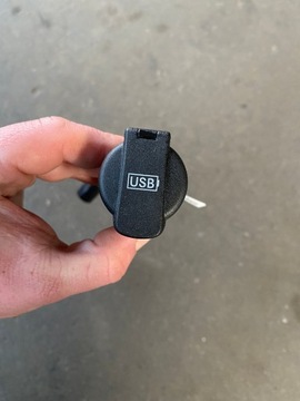 FIAT DUCATO III HNÍZDO PORT USB 1380679080