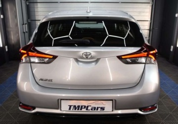 Toyota Auris II Hatchback 5d Facelifting 1.6 Valvematic 132KM 2017 Toyota Auris Polski salon 1.6 benzyna 132 KM Klimatyzacja Hatchback 1.6, zdjęcie 27