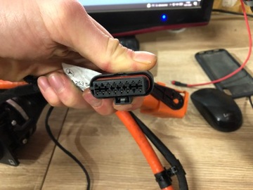 MERCEDES GLC KABEL SVAZEK HYBRID 2535409330