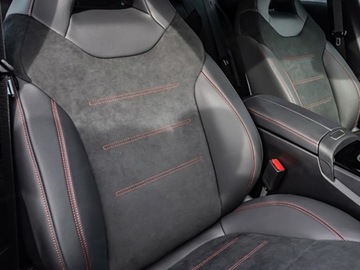 Mercedes Klasa A W177/V177 Hatchback Facelifting 1.3 200 163KM 2025 MERCEDES-BENZ A Klasa 200 AMG Line 1.3 (163KM) 2025, zdjęcie 6