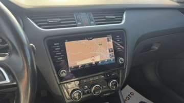Skoda Octavia III Kombi Facelifting 2.0 TDI 150KM 2018 Škoda Octavia Skoda Octavia Dsg Duża Navi, zdjęcie 13