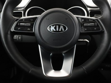 Kia Ceed III Kombi 1.4 T-GDi 140KM 2019 Kia Cee'd Spirit 140KM navi grzane fotele kamera, zdjęcie 20