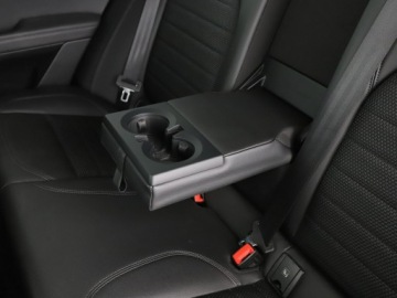 Alfa Romeo Stelvio SUV 2.0 Turbo 280KM 2018 Alfa Romeo Stelvio 2.0Turbo Super Q4 Nawigacja, zdjęcie 38