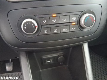 Kia Venga Mikrovan Facelifting 1,6 DOHC CVVT  125KM 2019 Kia Venga Kia Venga 1.6 M 1.6 Benzyna 125KM, zdjęcie 26