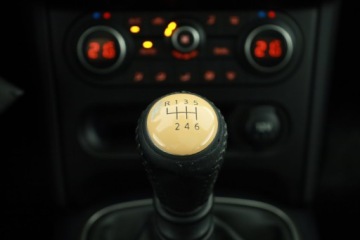 Nissan Qashqai I Crossover Facelifting  1.6 dCi 130KM 2012 Nissan Qashqai+2 1.6 dCi, Salon Polska, zdjęcie 13