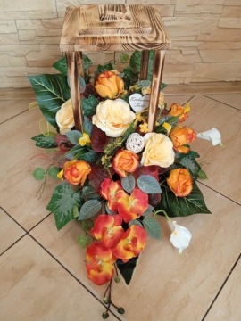 Букет Lantern Flowers grave COMPOSITION