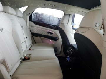 Bentley Bentayga 2021 Bentley Bentayga 2021r., 4x4, 4.0L, zdjęcie 8