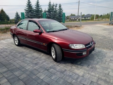 Opel Omega B Sedan 2.5 i V6 170KM 1994 Opel Omega Opel Omega 2.5 Benzyna 170KM, zdjęcie 6