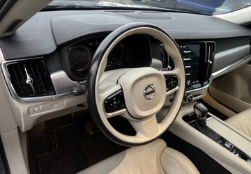 Volvo S90 II Sedan 2.0 D5 235KM 2019 Volvo S90 Bogata wersja wyposazenia 2.0 Diesel 235KM, zdjęcie 10