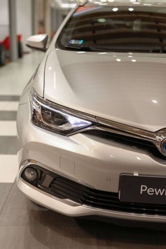 Toyota Auris II 2018 Toyota Auris Hybrid 135 Prestige 1.8 Hybryda 99KM, zdjęcie 9