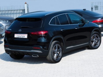 Mercedes GLA II 2022 Mercedes GLA 250e 218ps AMG ACC Keyles Blis Sam Parkuje Webasto Carplay 19", zdjęcie 34