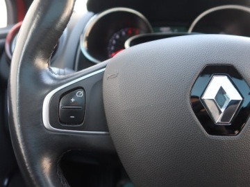 Renault Clio IV Grandtour Facelifting 1.2 Energy TCe 118KM 2017 Renault Clio 1.2 TCe, Salon Polska, Serwis ASO, zdjęcie 17