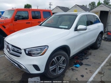 Mercedes GLC C253 2021 Mercedes-Benz GLC 2021 Mercedes-Benz GLC GLC 300 SUV 2.0 Benzyna 255KM, zdjęcie 1