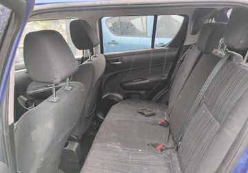 Suzuki Swift V Hatchback 5d 1.2 VVT 94KM 2011 Suzuki Swift I rej 2015r, 1.2 Benzyna. Uszkodzony tyl i lekko prawy przod., zdjęcie 8