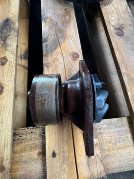 POMPA WODY CIECZY IVECO EUROCARGO 3.9 5.9