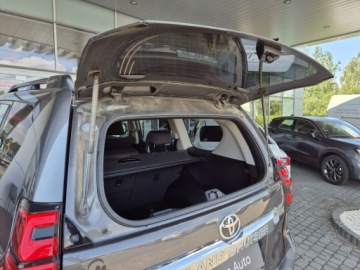 Toyota Land Cruiser VII Terenowy 5d 2.8 D-4D 204KM 2022 Toyota Land Cruiser LC 2.8 D-4D Prestige VI (2010-, zdjęcie 28