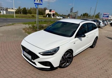 Hyundai i30 III Wagon Facelifting 1.5 T-GDI 48V 160KM 2024 Hyundai i30 1.5 T-gdi 160 PS N-LINE Full led 1.5 Benzyna 160KM