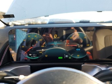 Mercedes 2022 Mercedes-Benz EQB 350 4Matic 2022 Elektryczny 288KM, zdjęcie 9