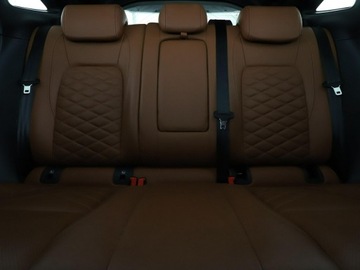 Jaguar E-Pace SUV 2.0 i4D 150KM 2018 Jaguar E-Pace AWD Automat Navi Skóra Czujniki, zdjęcie 17