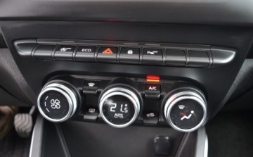 Dacia Duster II SUV  1.3 TCe 130KM 2019 Dacia Duster Bezwypadkowe - Bogate Wyposazenie - Oplacone 1.3 Benzyna, zdjęcie 25