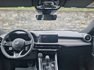 Alfa Romeo Tonale 2024 Alfa Romeo Tonale T4 Sprint Suv 1.5 (130KM) 2024, zdjęcie 6