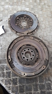 BMW E46 1.9 SPOJKA KOLO DVOUHMOTNÉ DWU MAS