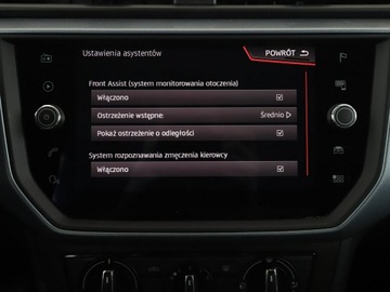 Seat Arona Crossover 1.0 EcoTSI 95KM 2019 Seat Arona navigacja klimatyzacja czujniki, zdjęcie 25