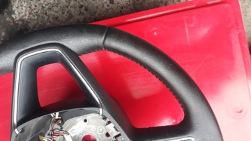 МНОГОФУНКЦИОНАЛЬНОЕ РУЛЕВОЕ КОЛЕСО TOLEDO IV