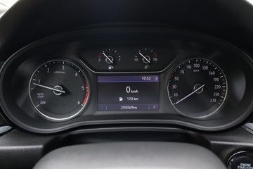 Opel Insignia II Grand Sport 1.6 CDTI  136KM 2018 Opel Insignia 1.6 CDTI, Automat, Navi, Klima, zdjęcie 10