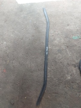 USZCZELKA MASKI BMW F20/21