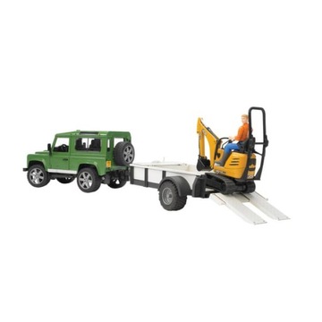 Land Rover z lawetą i minikoparką JCB 8010 CTS Bru