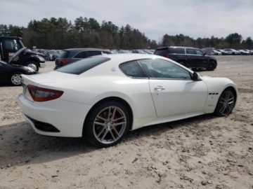 Maserati GranTurismo 2017 Maserati GranTurismo S 2017 4.7L 4.7 Benzyna 454KM, zdjęcie 3