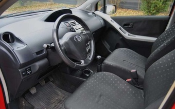 Toyota Yaris II Hatchback 5d 1.4 D-4D 90KM 2008 Toyota Yaris GWARANCJA, 2008r, Salon PL, 1.4 Diesel, Klima, ISOFIX 1.4, zdjęcie 4