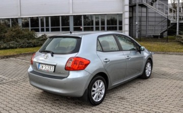 Toyota Auris I Hatchback 1.6 Valvematic 132KM 2009 Toyota Auris 1,6 LPG 160 tys. km 1.6 Benzyna 132KM, zdjęcie 3